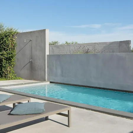 Holiday home Cozy In With Outdoor Swimming Pool Tinjan